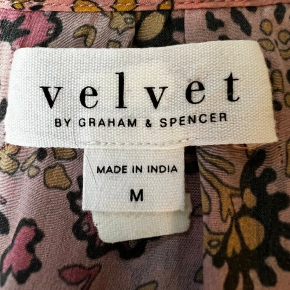 VELVET by Graham & Spencer Floral Top Size Medium - Picture 4 of 10